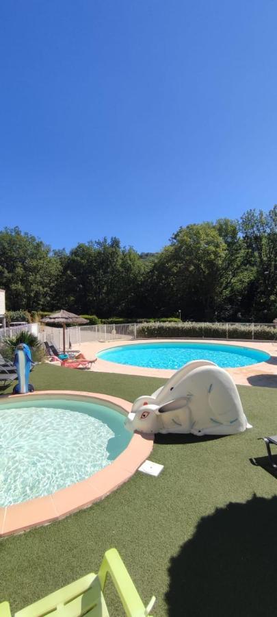Camping Pres Du Lac De Sainte Croix Bauduen Exteriér fotografie