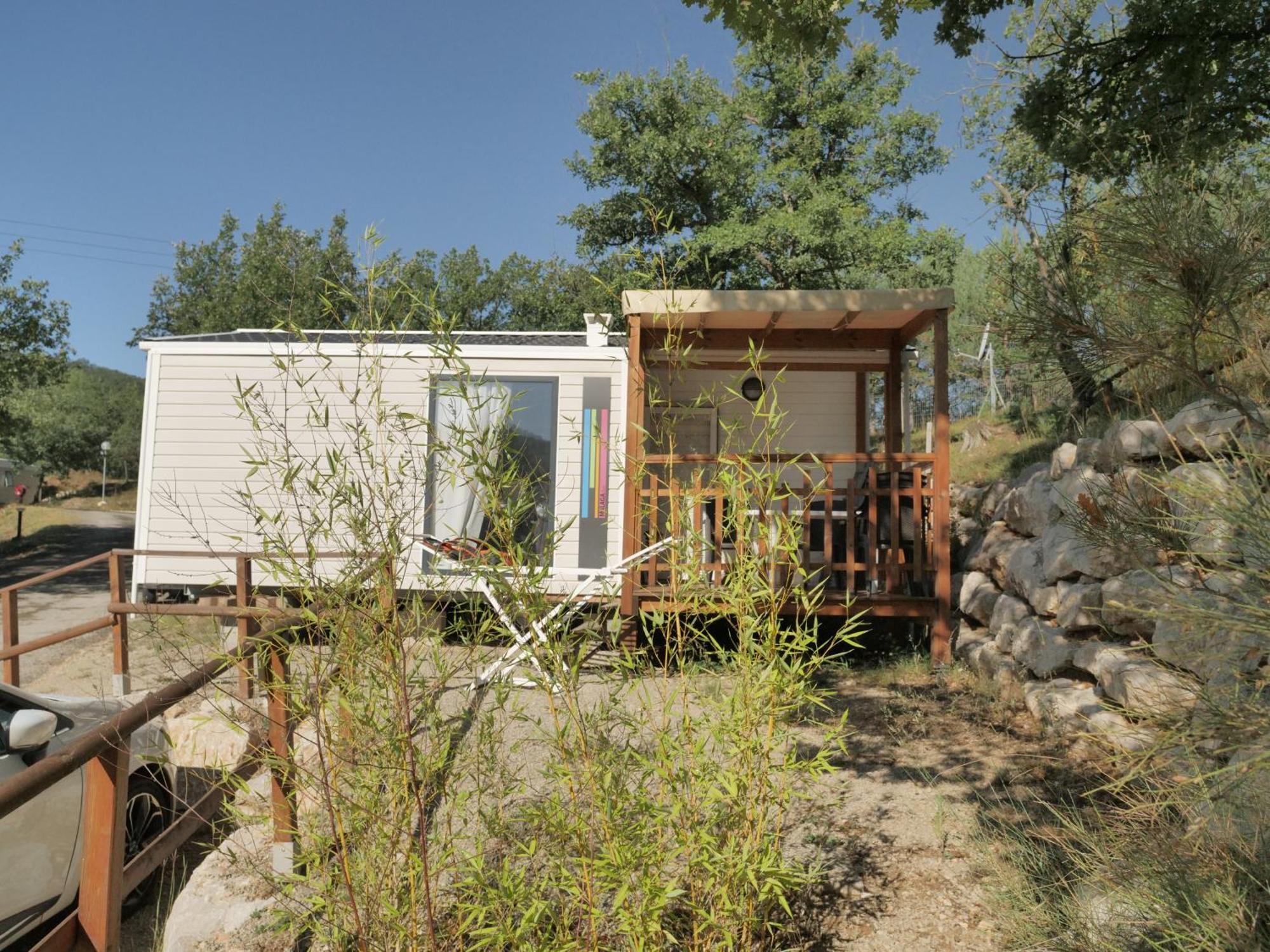 Camping Pres Du Lac De Sainte Croix Bauduen Exteriér fotografie